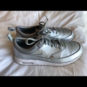 Nike AirMax Thea sneakers